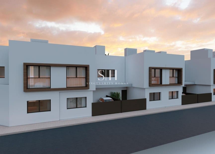 3 soveværelse Byhus til salg i San Javier med swimmingpool garage - € 329.900 (Ref: 9811100)