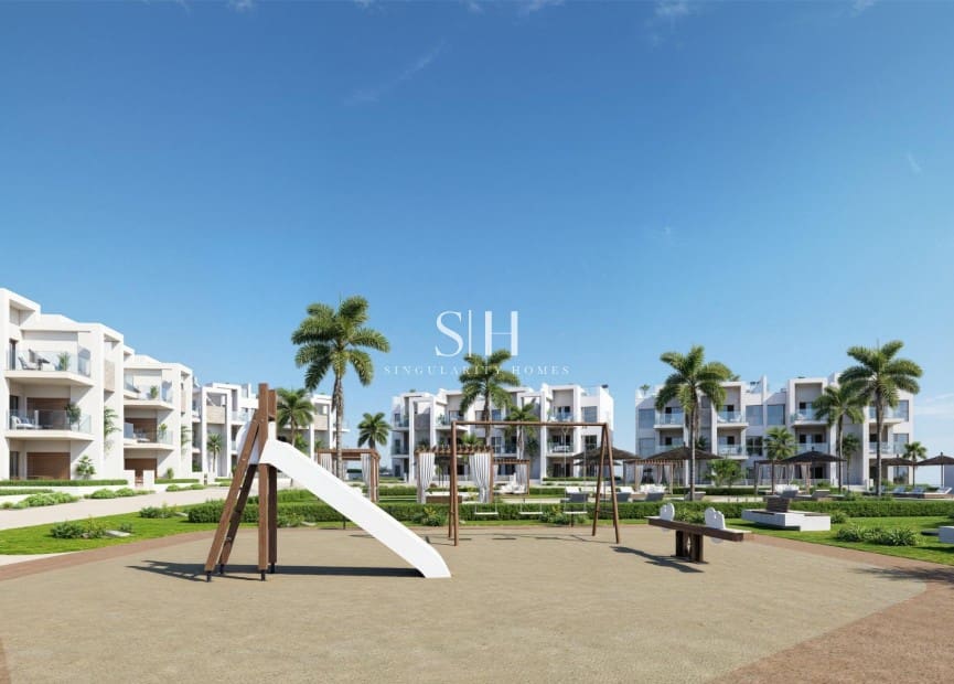 2 soverom Leilighet til salgs i Los Alcazares med svømmebasseng - € 309 000 (Ref: 9811102)