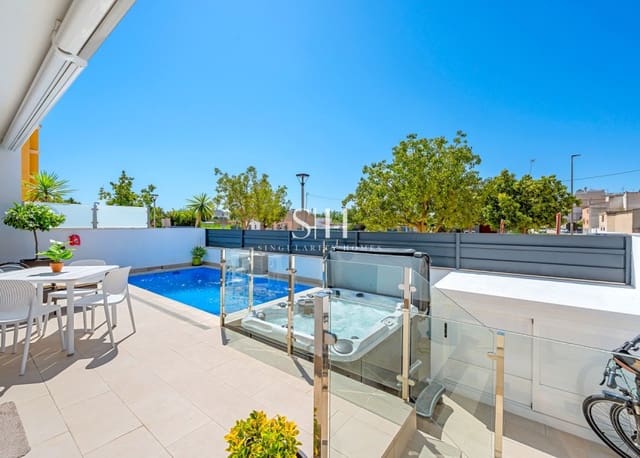 3 soveværelse Byhus til salg i Formentera del Segura med swimmingpool - € 329.000 (Ref: 9811108)