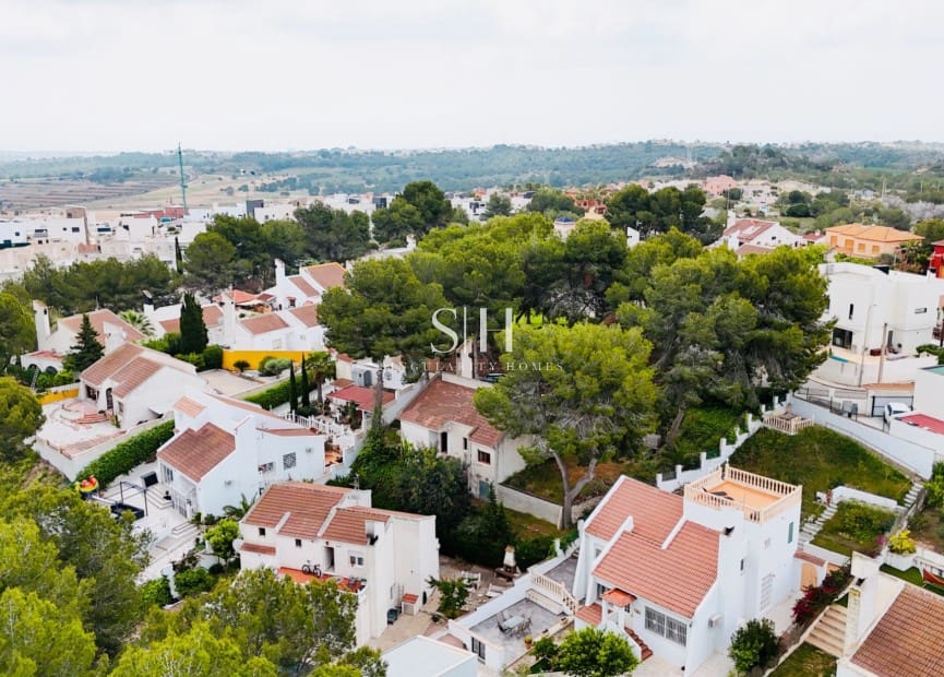 3 slaapkamer Villa te koop in San Miguel de Salinas - € 269.900 (Ref: 9816302)