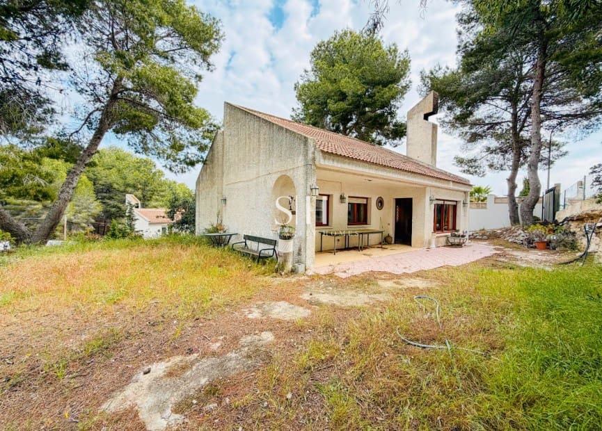 3 slaapkamer Villa te koop in San Miguel de Salinas - € 269.900 (Ref: 9816302)