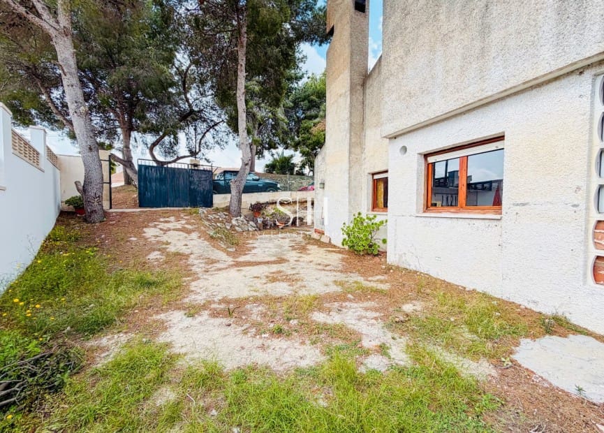 3 slaapkamer Villa te koop in San Miguel de Salinas - € 269.900 (Ref: 9816302)