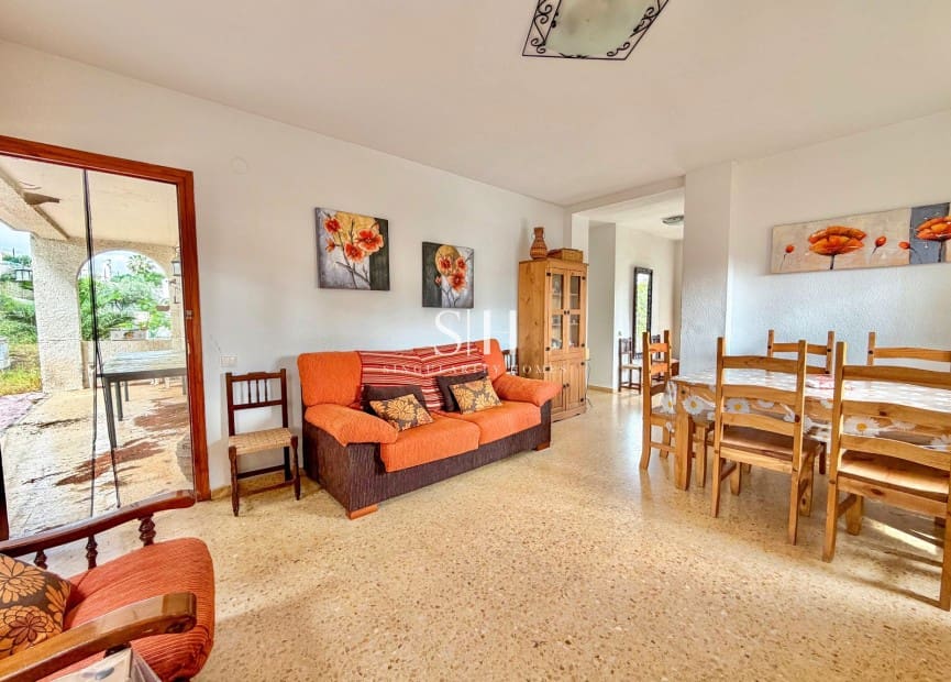 3 slaapkamer Villa te koop in San Miguel de Salinas - € 269.900 (Ref: 9816302)