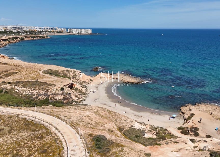 3 camera da letto Bungalow in vendita in Playa Flamenca - 249.000 € (Rif: 9819276)