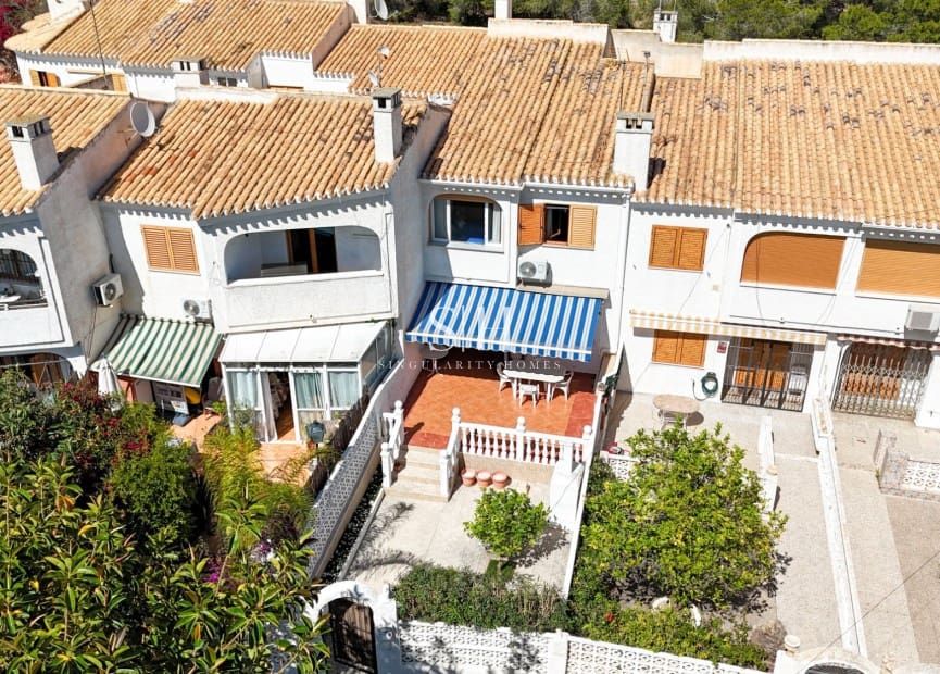 3 camera da letto Bungalow in vendita in Playa Flamenca - 249.000 € (Rif: 9819276)