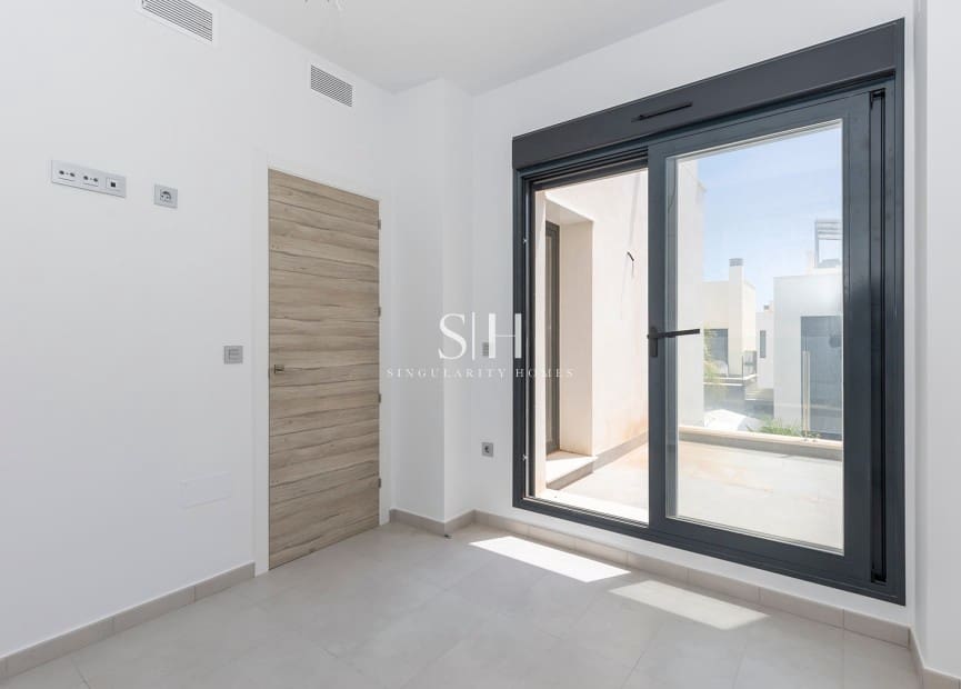 3 Zimmer Villa zu verkaufen in Orihuela Costa mit Pool - 319.000 € (Ref: 9834612)