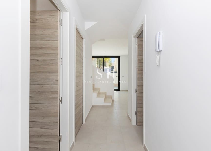 3 Zimmer Villa zu verkaufen in Orihuela Costa mit Pool - 319.000 € (Ref: 9834612)