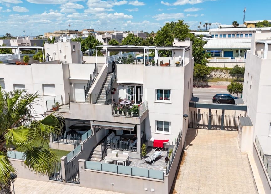 2 camera da letto Appartamento in vendita in Aguas Nuevas con piscina garage - 270.000 € (Rif: 9835947)