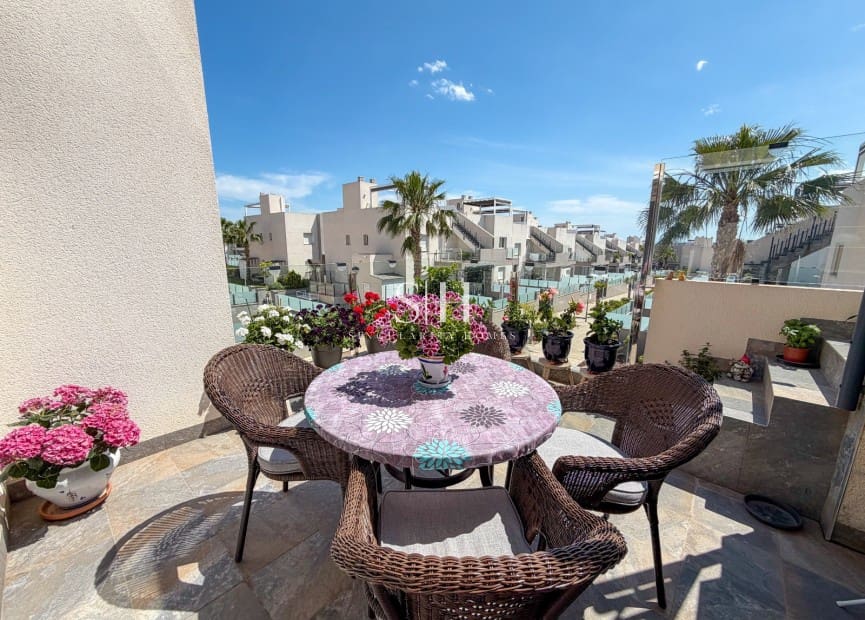 2 camera da letto Appartamento in vendita in Aguas Nuevas con piscina garage - 270.000 € (Rif: 9835947)