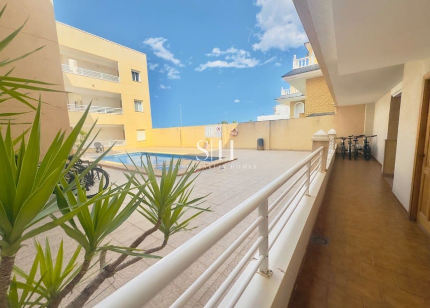 2 soveværelse Lejlighed til salg i Los Montesinos med swimmingpool - € 112.000 (Ref: 9838468)
