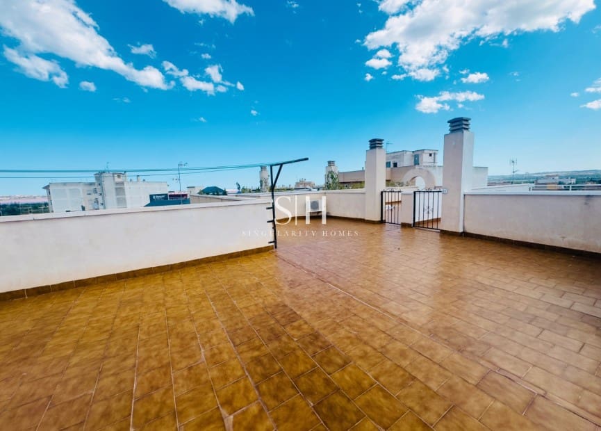 2 soveværelse Lejlighed til salg i Los Montesinos med swimmingpool - € 112.000 (Ref: 9838468)