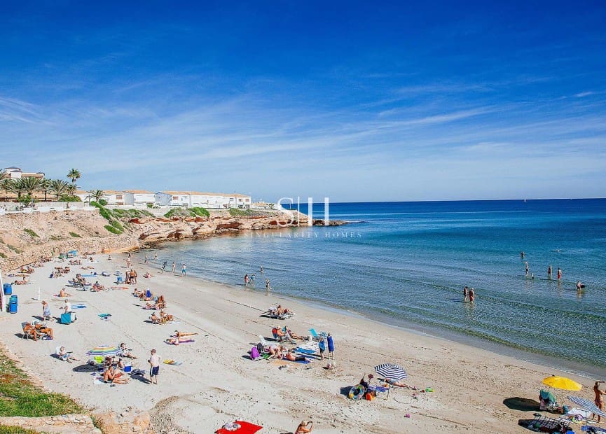 3 camera da letto Villa in vendita in La Zenia con piscina - 890.000 € (Rif: 9844434)