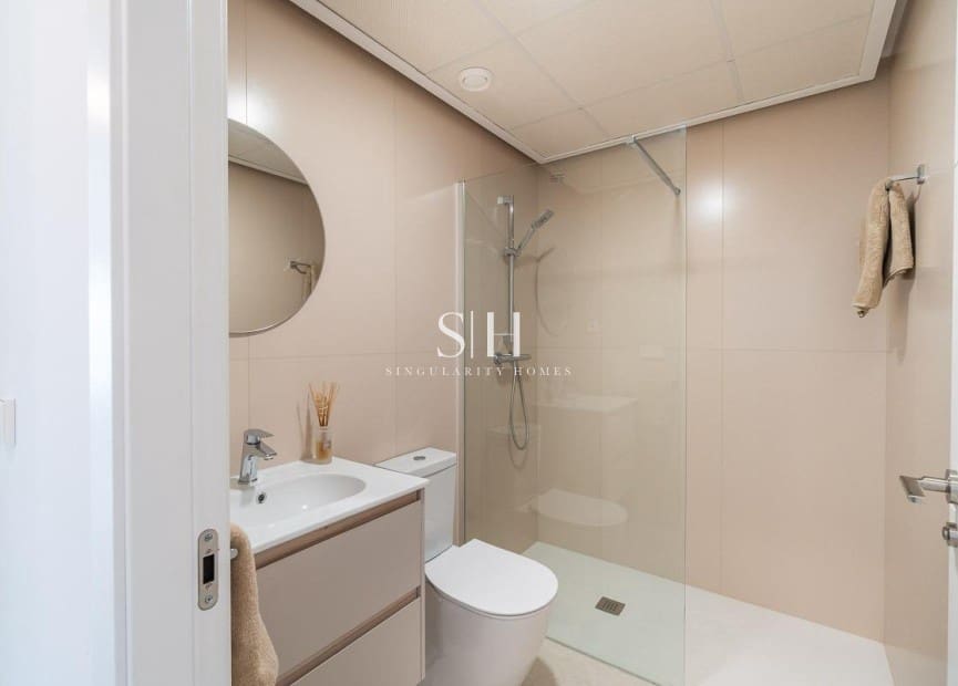2 sypialnia Apartament na sprzedaż w Playa Flamenca z basenem garażem - 375 000 € (Ref: 9844438)