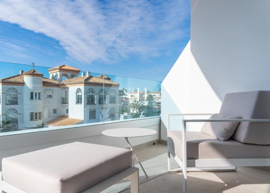 2 sypialnia Apartament na sprzedaż w Playa Flamenca z basenem garażem - 375 000 € (Ref: 9844438)