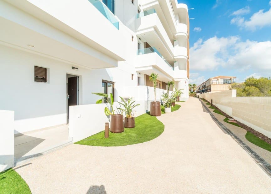 2 sypialnia Apartament na sprzedaż w Playa Flamenca z basenem garażem - 375 000 € (Ref: 9844438)