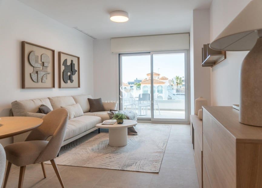 2 sypialnia Apartament na sprzedaż w Playa Flamenca z basenem garażem - 375 000 € (Ref: 9844438)
