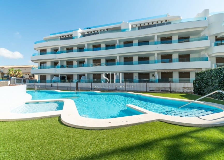 2 sypialnia Apartament na sprzedaż w Playa Flamenca z basenem garażem - 375 000 € (Ref: 9844438)