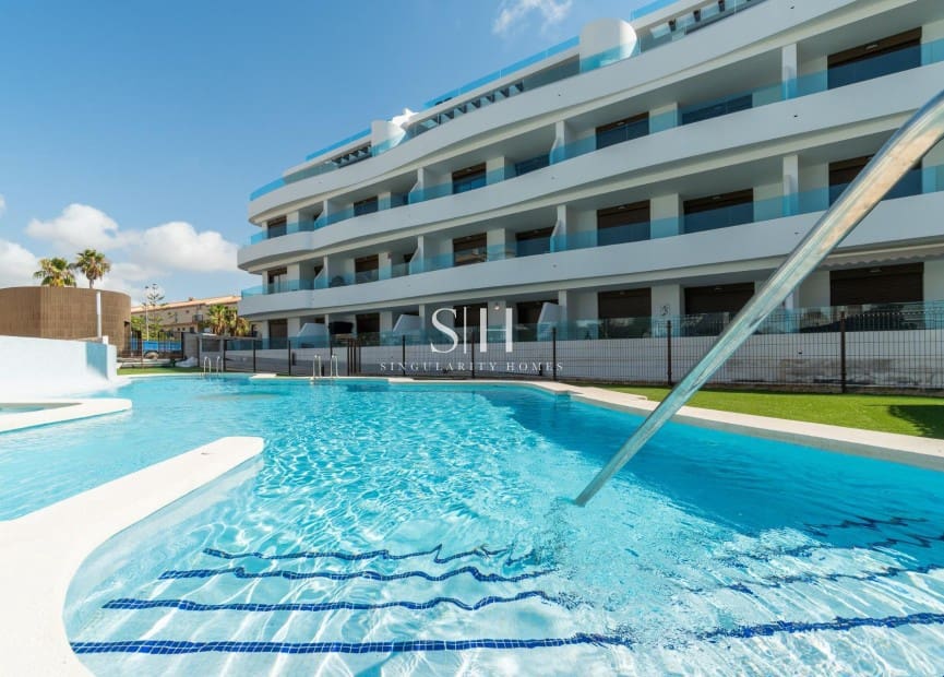 2 sypialnia Apartament na sprzedaż w Playa Flamenca z basenem garażem - 375 000 € (Ref: 9844438)