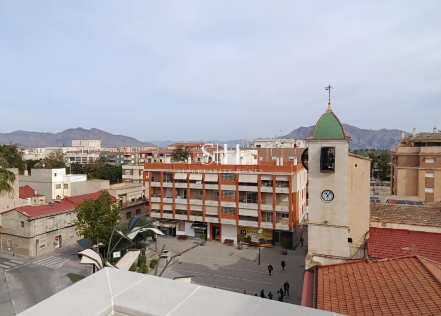Apartamento de 2 habitaciones en Bigastro en venta - 176.000 € (Ref: 9854663)