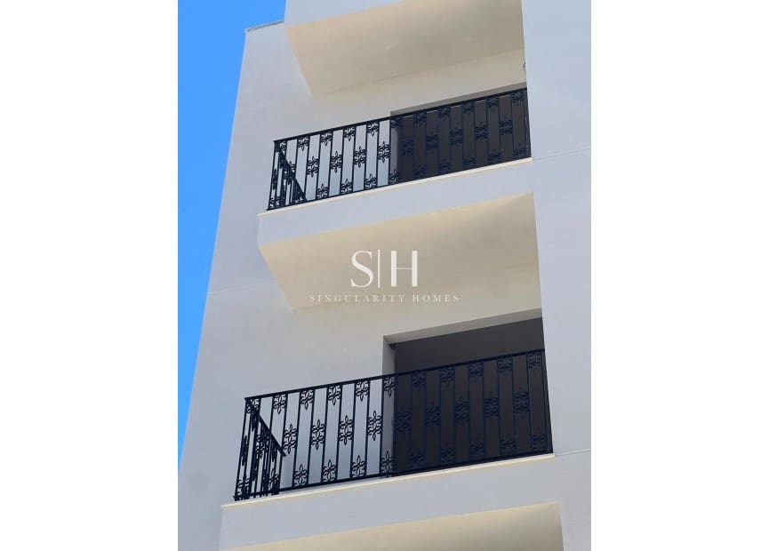 Apartamento de 2 habitaciones en Bigastro en venta - 176.000 € (Ref: 9854663)