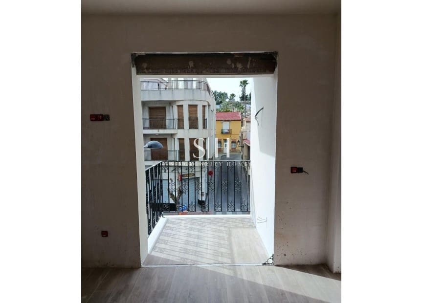 Apartamento de 2 habitaciones en Bigastro en venta - 176.000 € (Ref: 9854663)