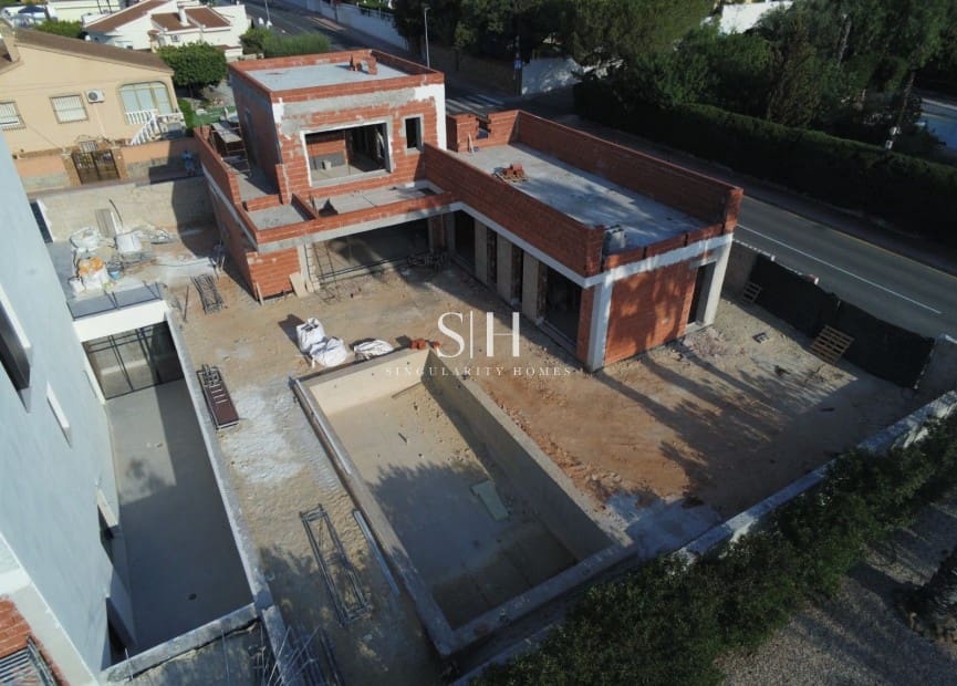 3 quarto Moradia para venda em Ciudad Quesada com piscina - 749 000 € (Ref: 9863499)