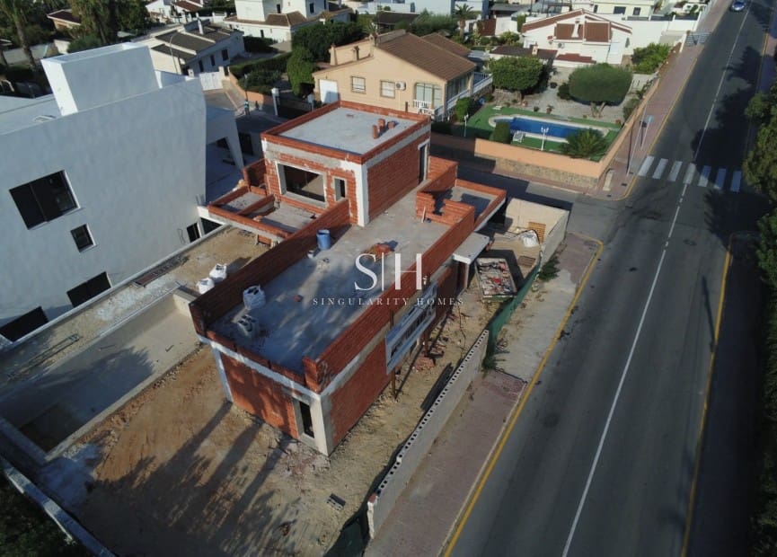3 quarto Moradia para venda em Ciudad Quesada com piscina - 749 000 € (Ref: 9863499)