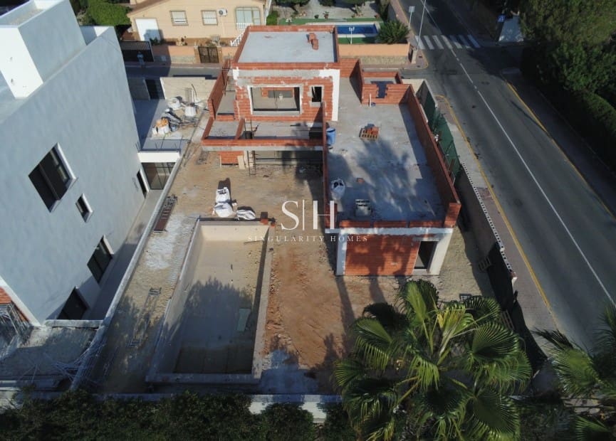 3 quarto Moradia para venda em Ciudad Quesada com piscina - 749 000 € (Ref: 9863499)