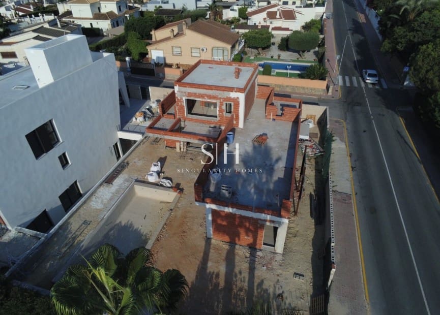 3 quarto Moradia para venda em Ciudad Quesada com piscina - 749 000 € (Ref: 9863499)