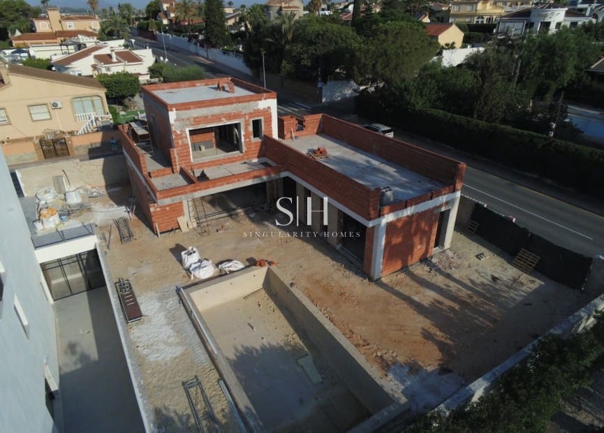 3 quarto Moradia para venda em Ciudad Quesada com piscina - 749 000 € (Ref: 9863499)