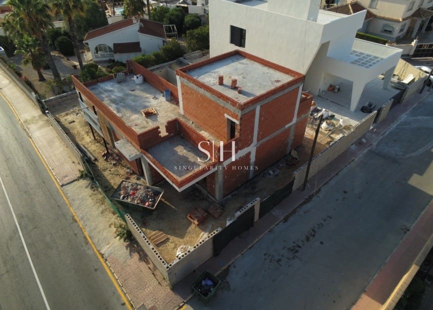 3 quarto Moradia para venda em Ciudad Quesada com piscina - 749 000 € (Ref: 9863499)