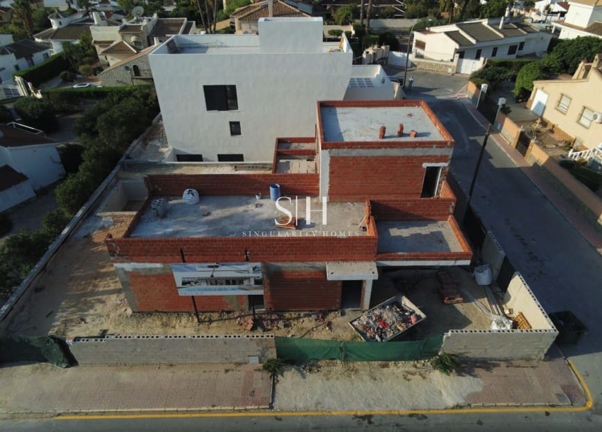 3 quarto Moradia para venda em Ciudad Quesada com piscina - 749 000 € (Ref: 9863499)