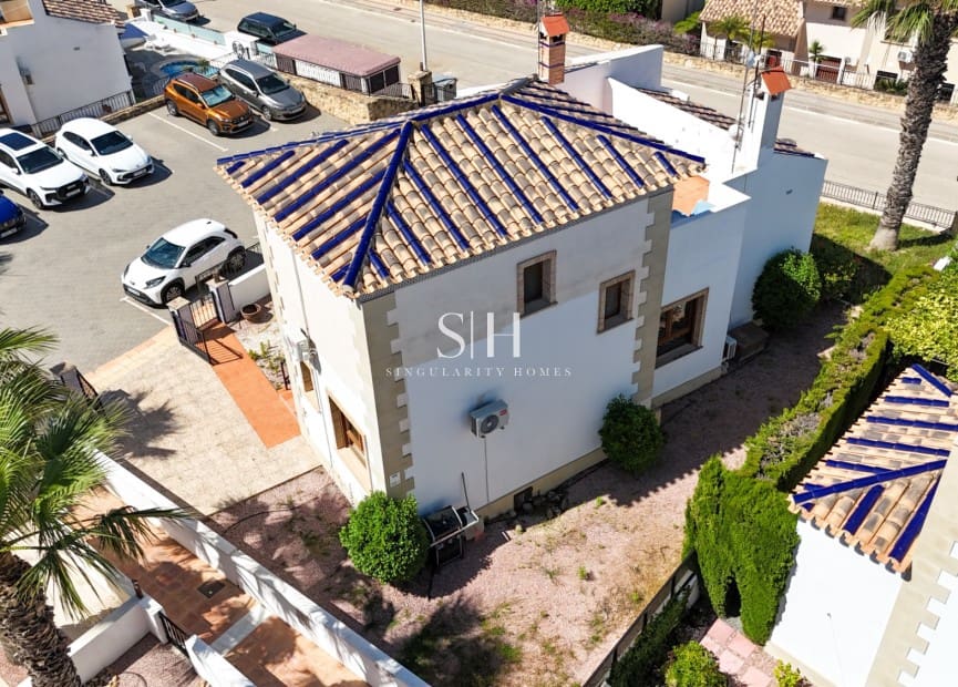 3 bedroom Villa for sale in Algorfa with pool - € 375,000 (Ref: 9863500)