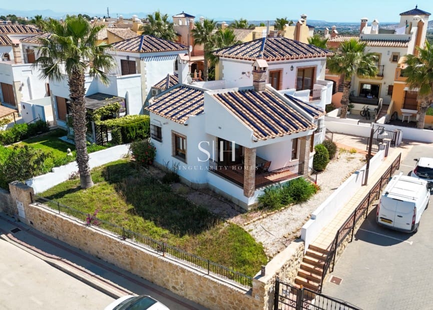 3 bedroom Villa for sale in Algorfa with pool - € 375,000 (Ref: 9863500)
