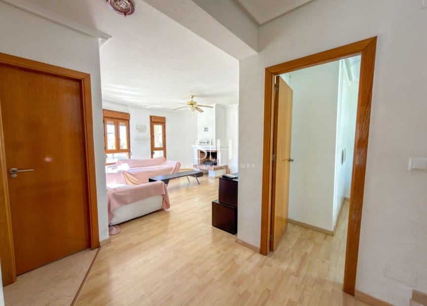 3 bedroom Villa for sale in Algorfa with pool - € 375,000 (Ref: 9863500)