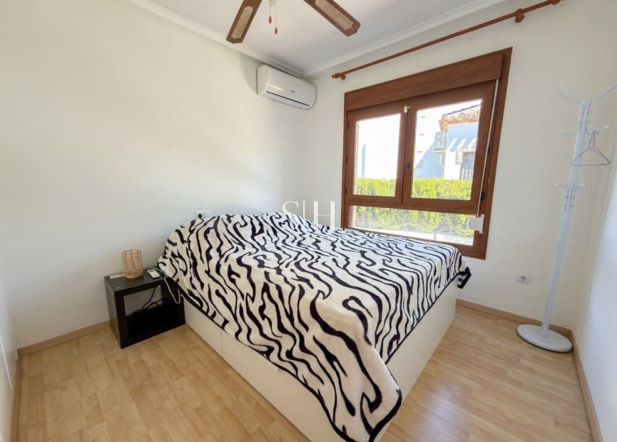 3 bedroom Villa for sale in Algorfa with pool - € 375,000 (Ref: 9863500)