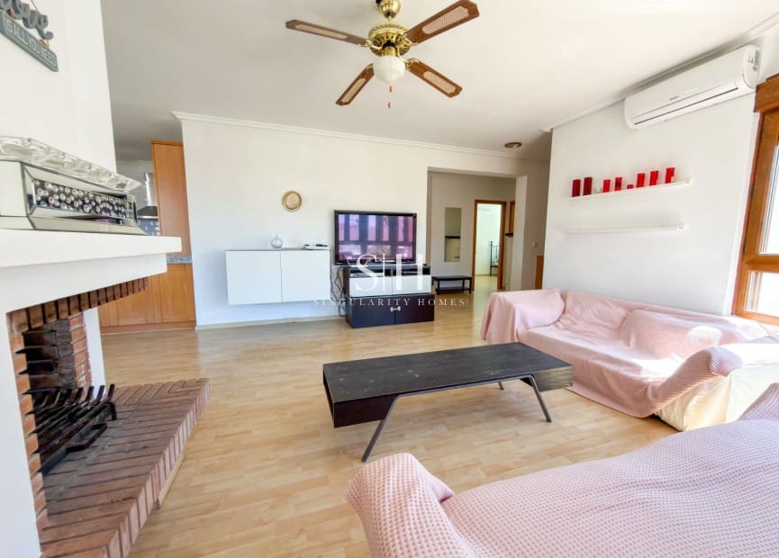 3 bedroom Villa for sale in Algorfa with pool - € 375,000 (Ref: 9863500)