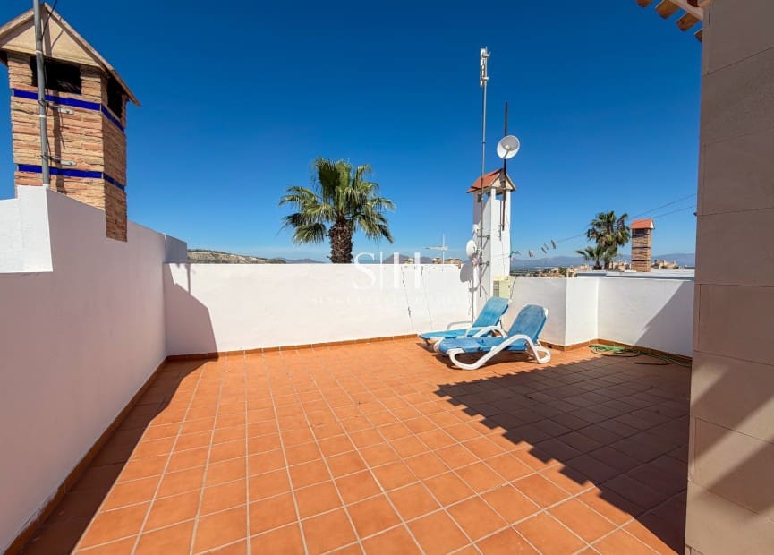 3 bedroom Villa for sale in Algorfa with pool - € 375,000 (Ref: 9863500)