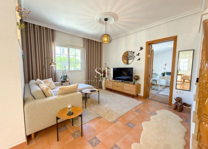 4 sypialnia Willa na sprzedaż w Los Dolses z basenem garażem - 335 000 € (Ref: 9863501)
