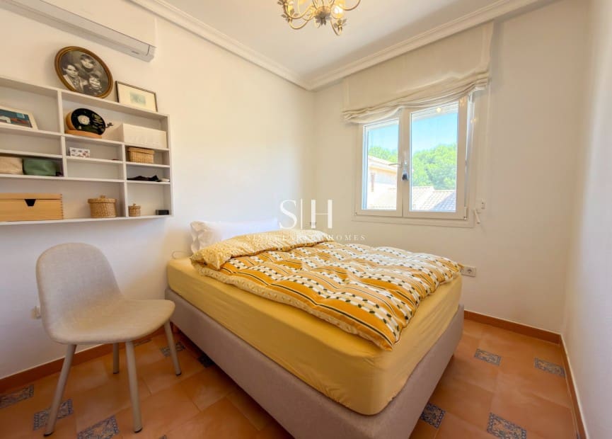 4 sypialnia Willa na sprzedaż w Los Dolses z basenem garażem - 335 000 € (Ref: 9863501)