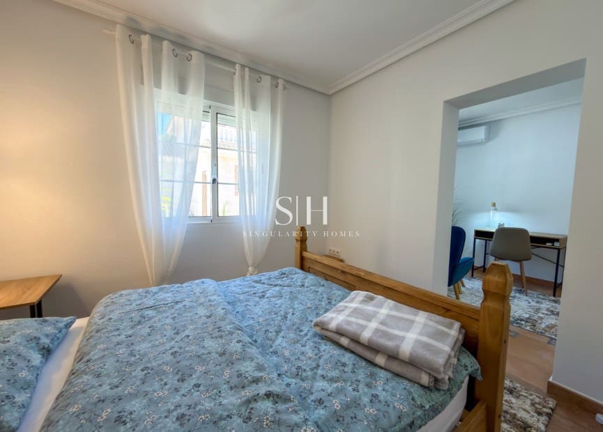 4 sypialnia Willa na sprzedaż w Los Dolses z basenem garażem - 335 000 € (Ref: 9863501)