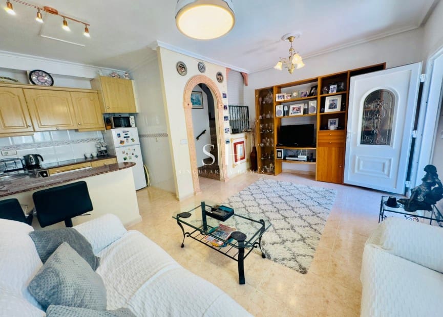 2 soverom Hus til salgs i Orihuela Costa - € 169 999 (Ref: 9863594)