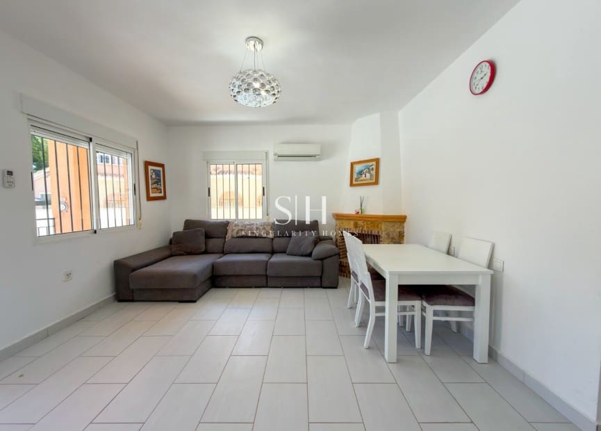 Apartamento de 2 habitaciones en Orihuela Costa en venta con piscina - 199.000 € (Ref: 9874313)