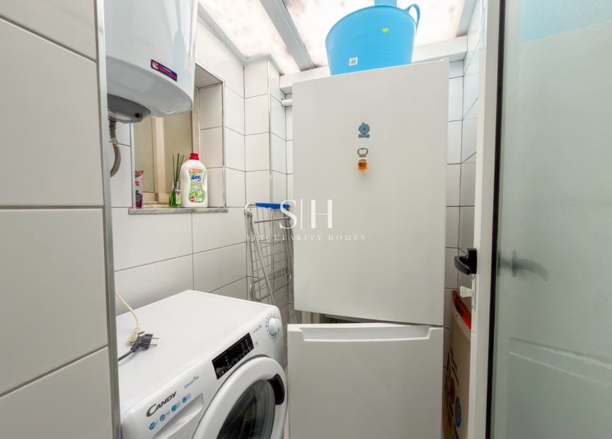 Apartamento de 2 habitaciones en Orihuela Costa en venta con piscina - 199.000 € (Ref: 9874313)
