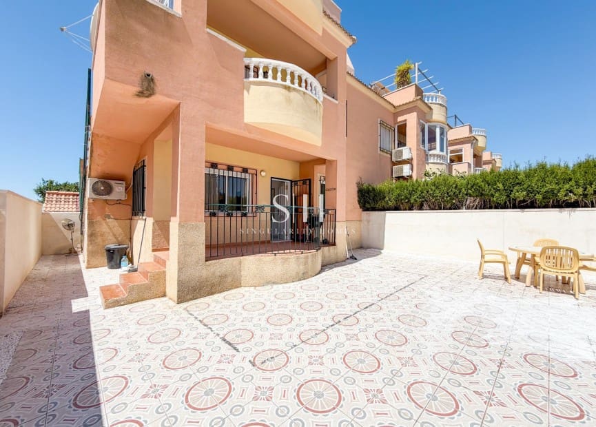 Apartamento de 2 habitaciones en Orihuela Costa en venta con piscina - 199.000 € (Ref: 9874313)