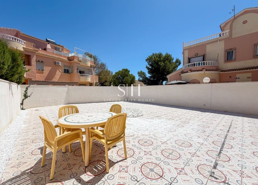 Apartamento de 2 habitaciones en Orihuela Costa en venta con piscina - 199.000 € (Ref: 9874313)