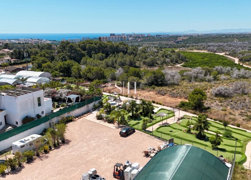 Apartamento de 2 habitaciones en Orihuela Costa en venta con piscina - 199.000 € (Ref: 9874313)