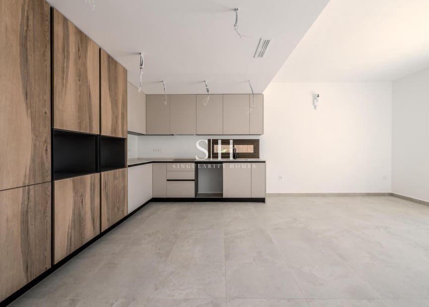 Chalet de 3 habitaciones en Algorfa en venta con piscina garaje - 489.000 € (Ref: 9883775)