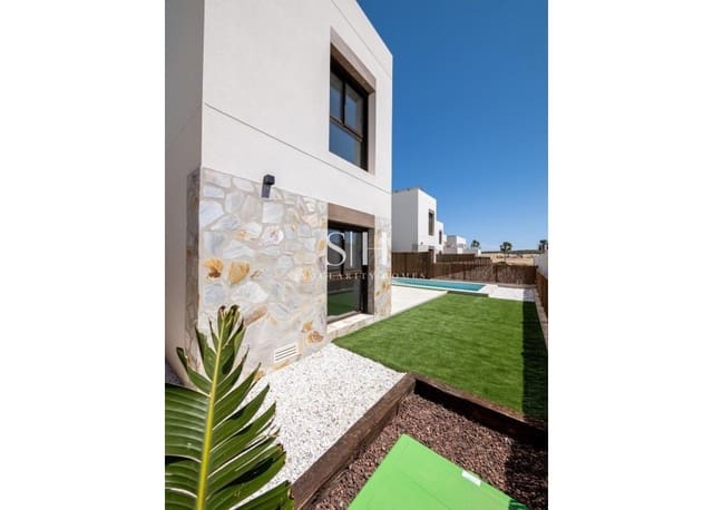 Chalet de 3 habitaciones en Algorfa en venta con piscina garaje - 489.000 € (Ref: 9883775)