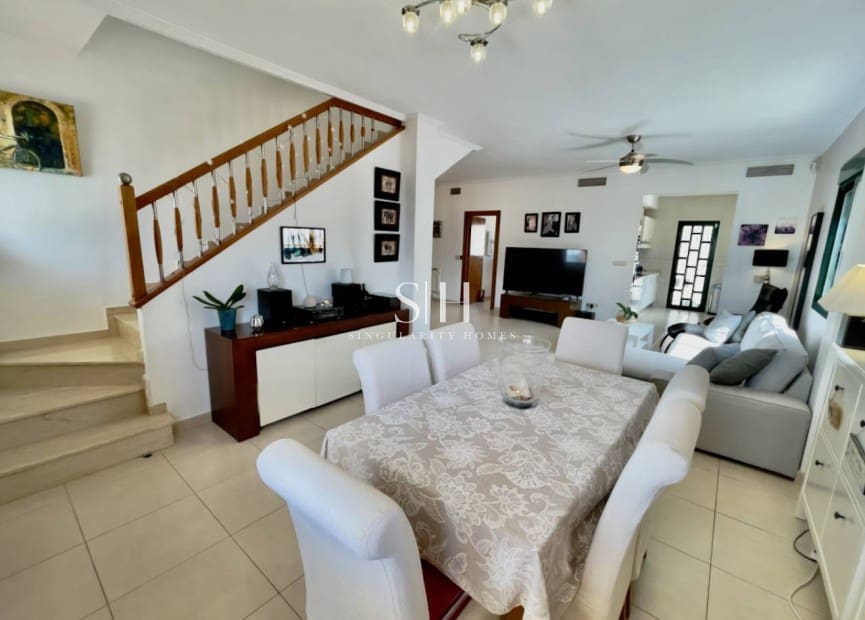 4 quarto Moradia para venda em Ciudad Quesada com piscina garagem - 520 000 € (Ref: 9914894)